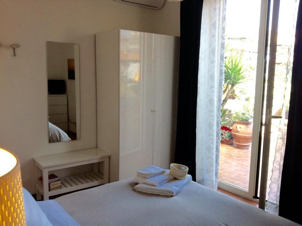 Terrazza Duomo Bed and Breakfast Napels Buitenkant foto