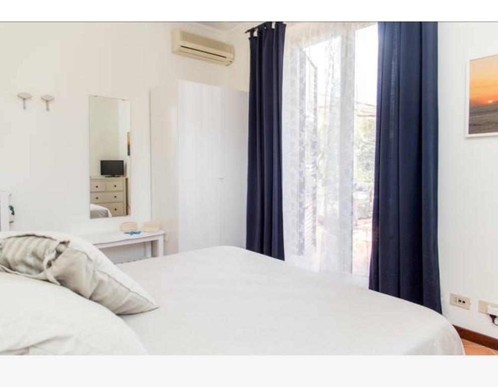 Terrazza Duomo Bed and Breakfast Napels Kamer foto