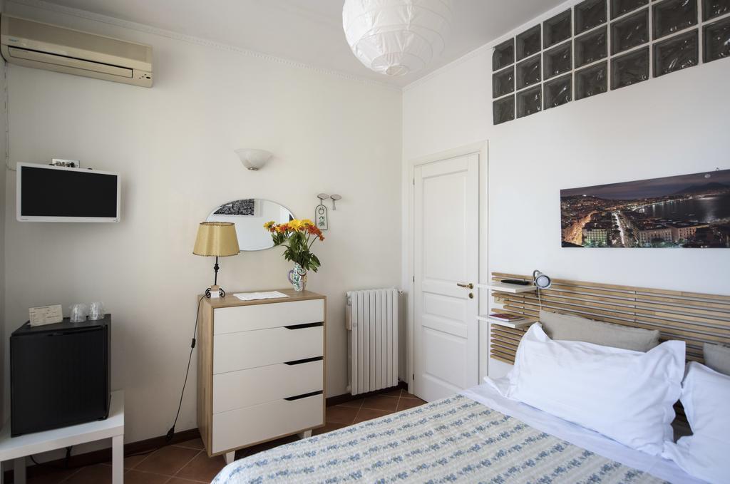 Terrazza Duomo Bed and Breakfast Napels Buitenkant foto