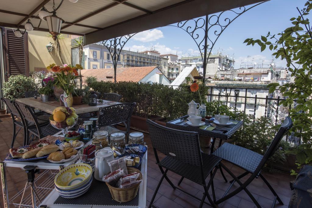 Terrazza Duomo Bed and Breakfast Napels Buitenkant foto
