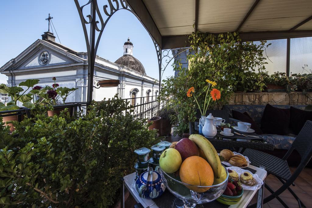 Terrazza Duomo Bed and Breakfast Napels Buitenkant foto