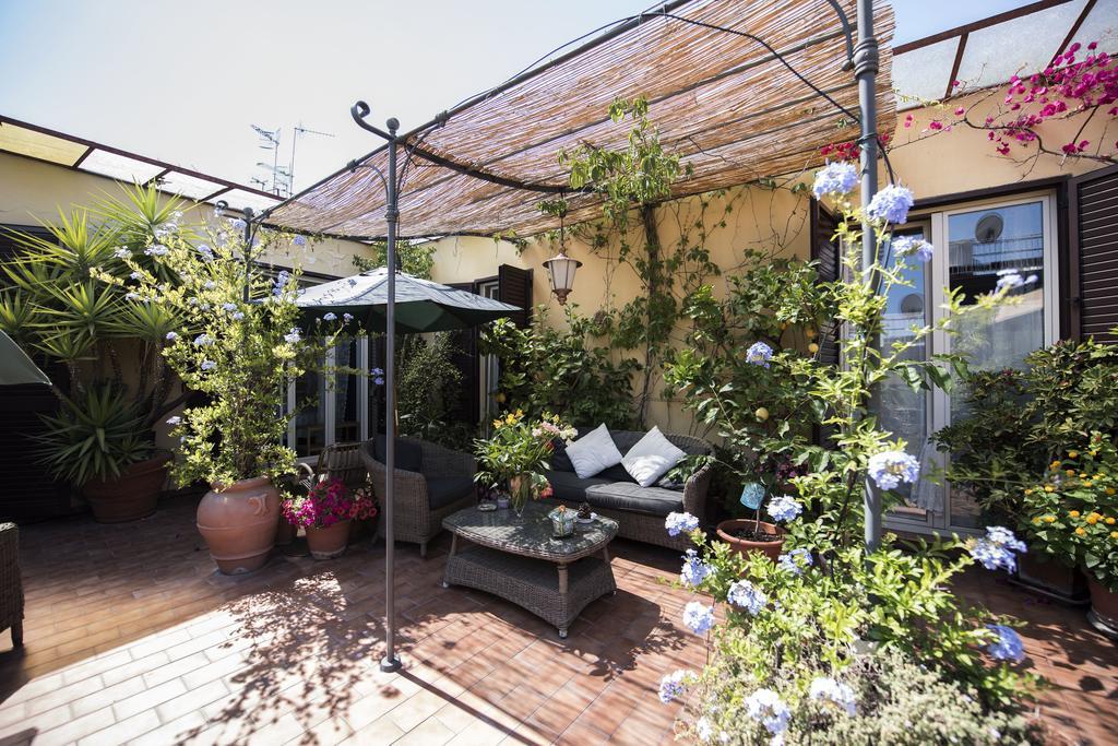 Terrazza Duomo Bed and Breakfast Napels Buitenkant foto